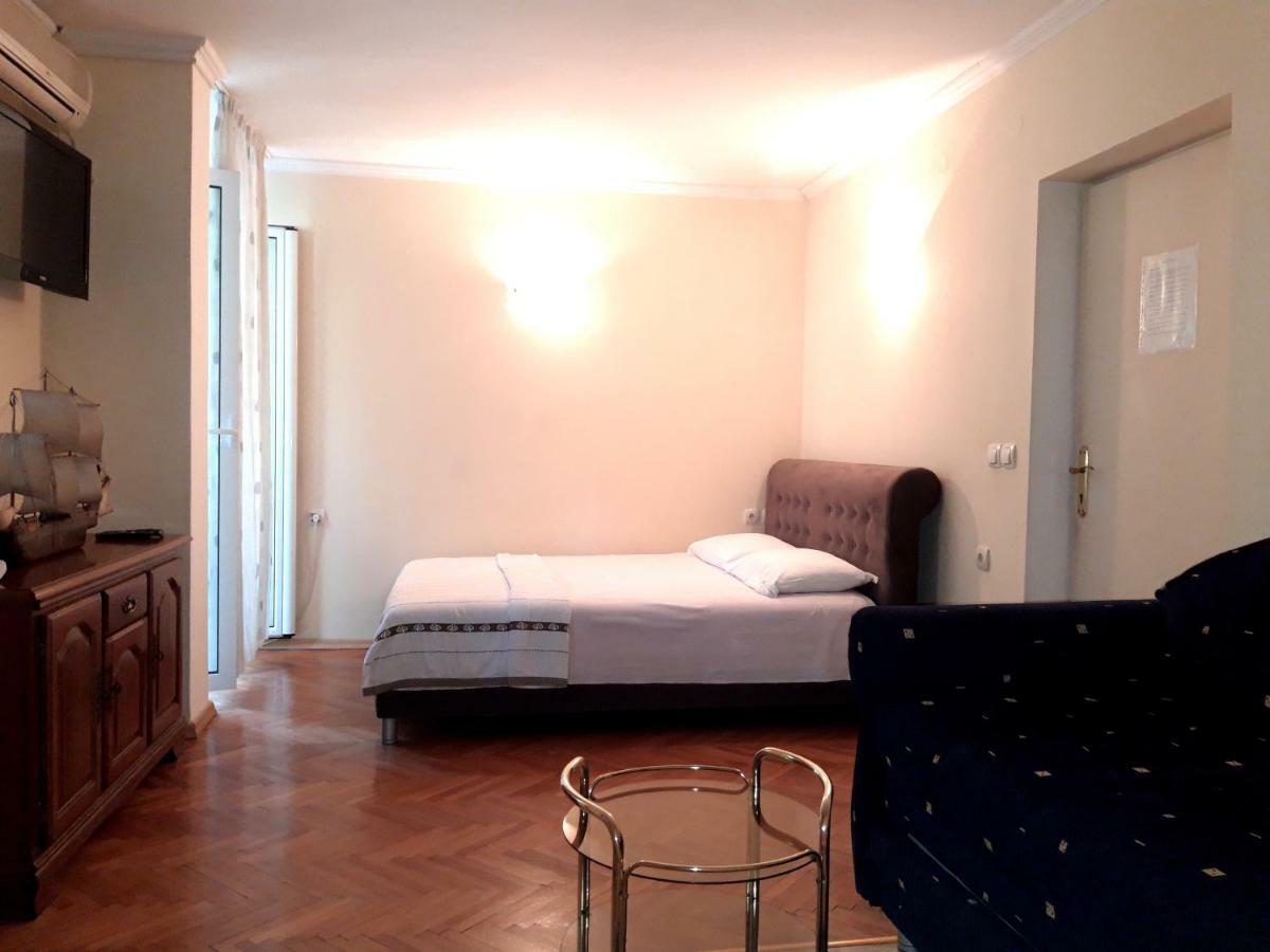 Centar Milena Apartmani Budva Kültér fotó